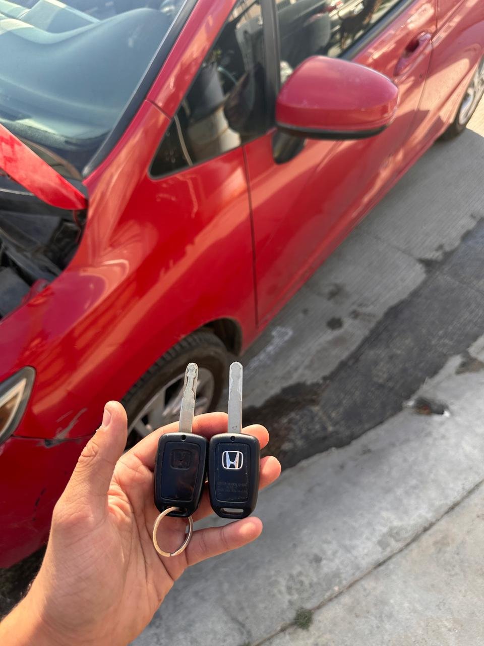 Llave Honda programada a domicilio en Tijuana — Cerrajería Castro